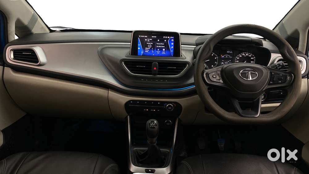 Tata Altroz Xz, 2022, Petrol