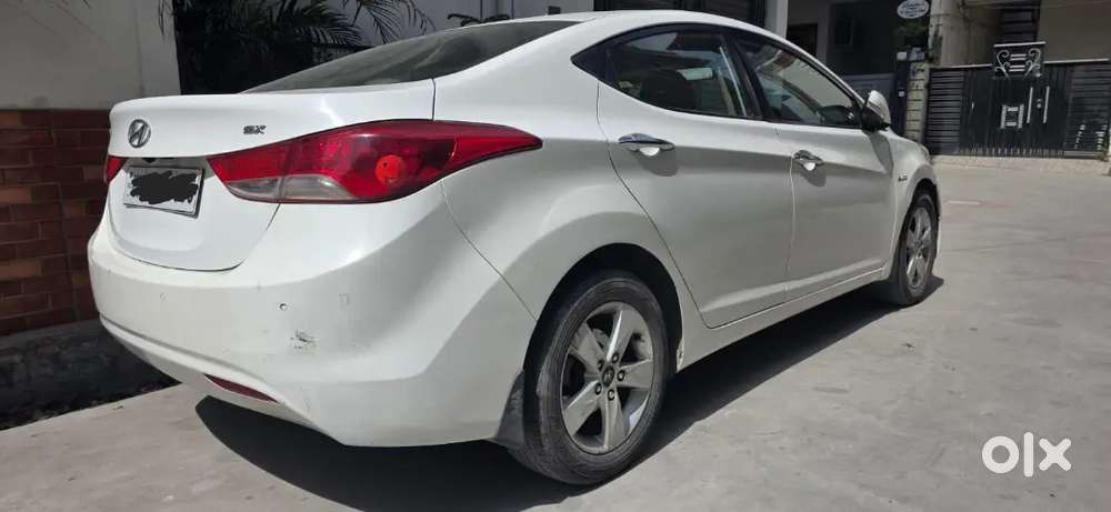 Hyundai New Elantra Diesel 2014