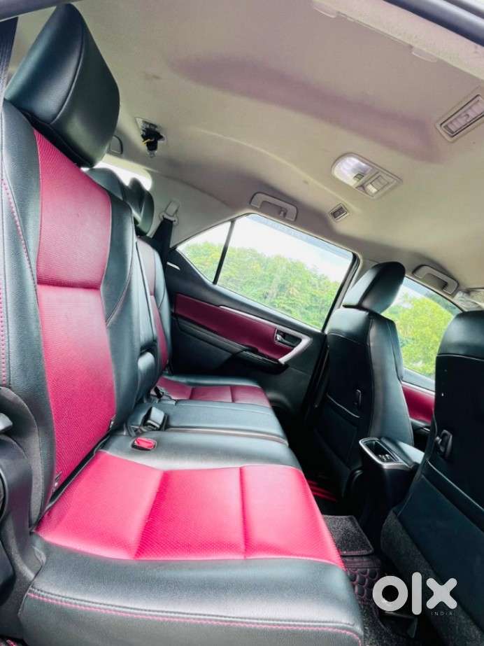 Toyota Fortuner Legender 4x2 At 2.8, 2022, Diesel