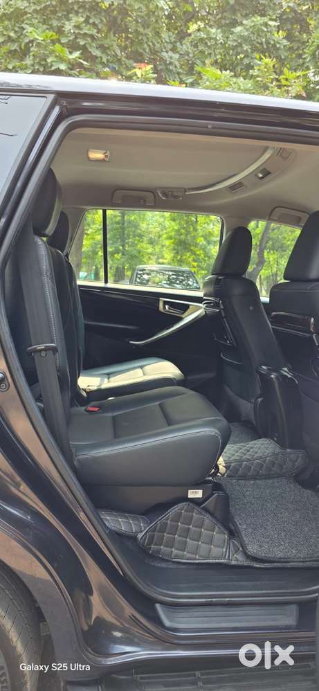 Toyota Innova Crysta Zx 2.4 Diesel 7 Seater, 2022, Diesel