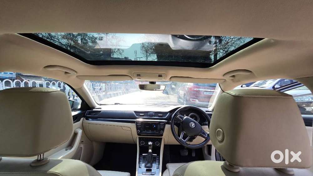 Skoda Superb L&k 2.0 Tdi At, 2017, Diesel