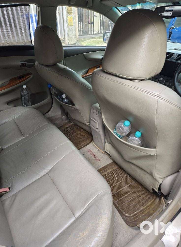 Toyota Corolla Altis G, 2010, Petrol