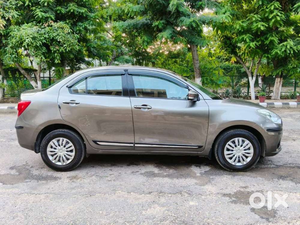 Maruti Suzuki Dzire 1.2 Vxi Amt, 2020, Petrol