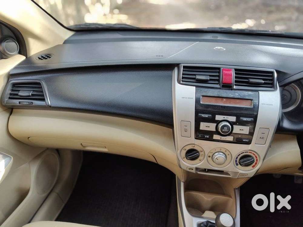 Honda City 2008-2011 1.5 V Mt Exclusive, 2011, Petrol