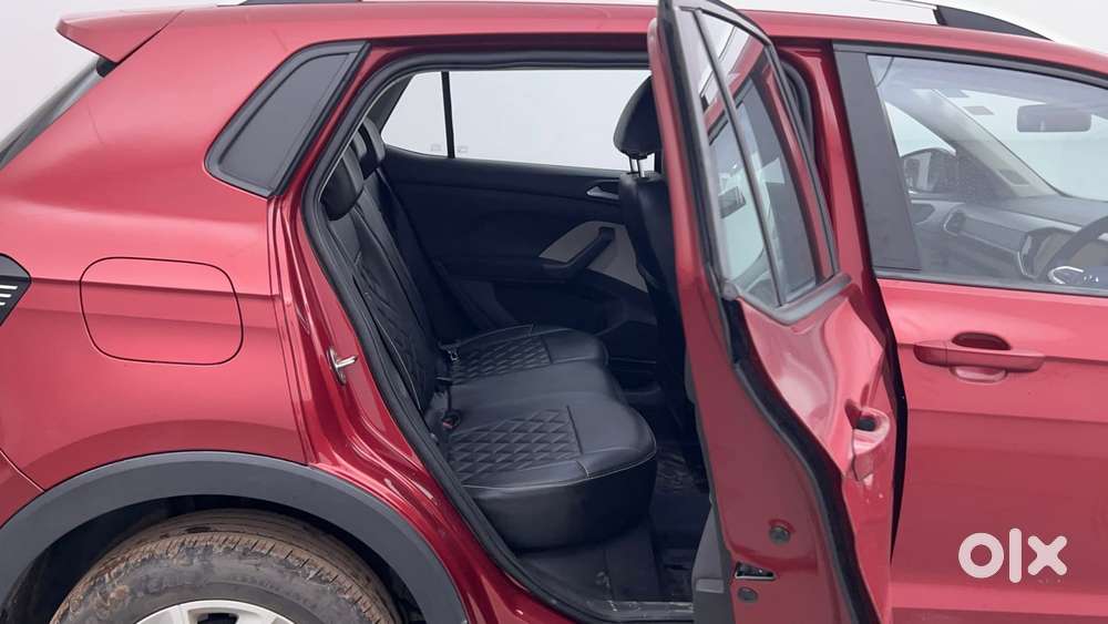 Volkswagen Taigun 1.0 Tsi Highline At, 2022, Petrol