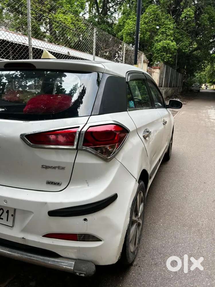 Hyundai I20 Petrol Spotz 2015