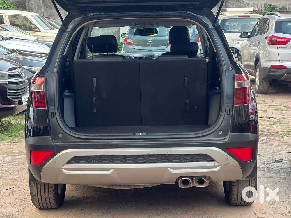 Hyundai Alcazar 2.0 Signature (o) Petrol At 7 Str, 2021, Petrol