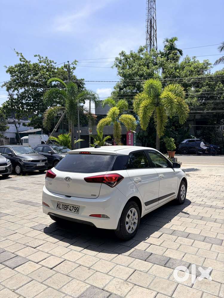 Hyundai I20 Sportz 1.2 Vtvt, 2017, Petrol