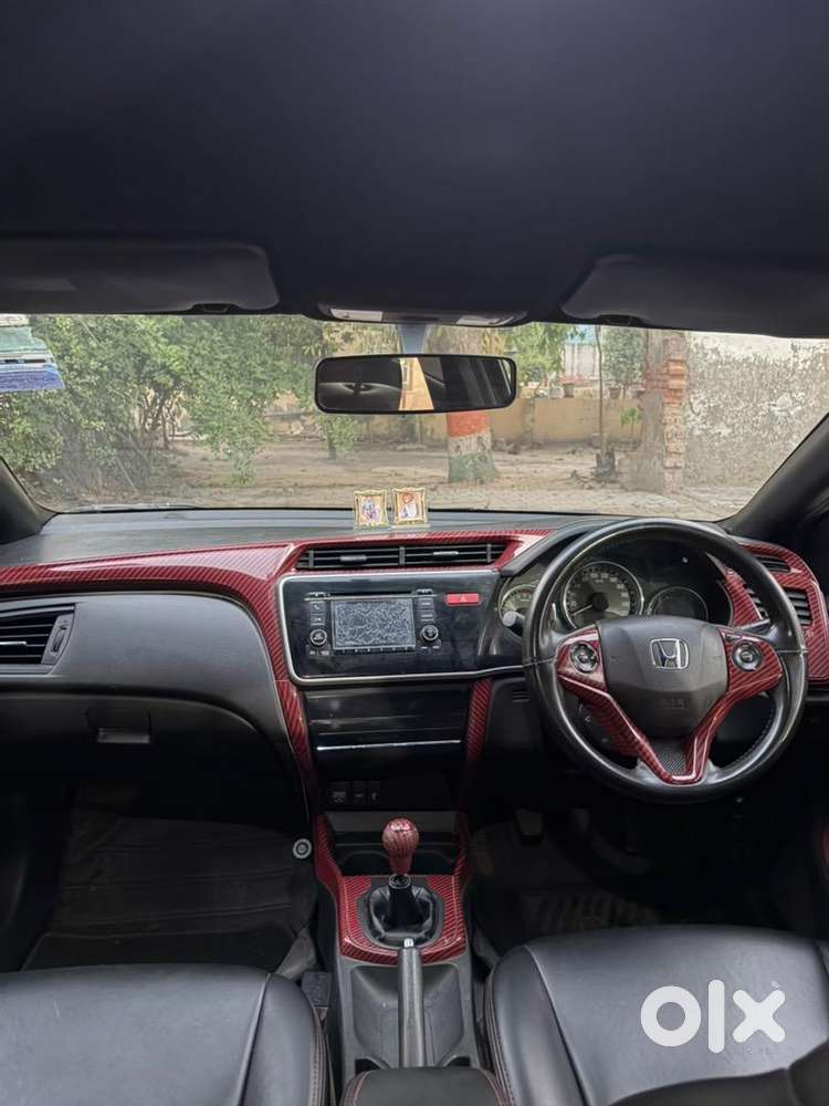 Honda City 2016 V With Custom Interior
