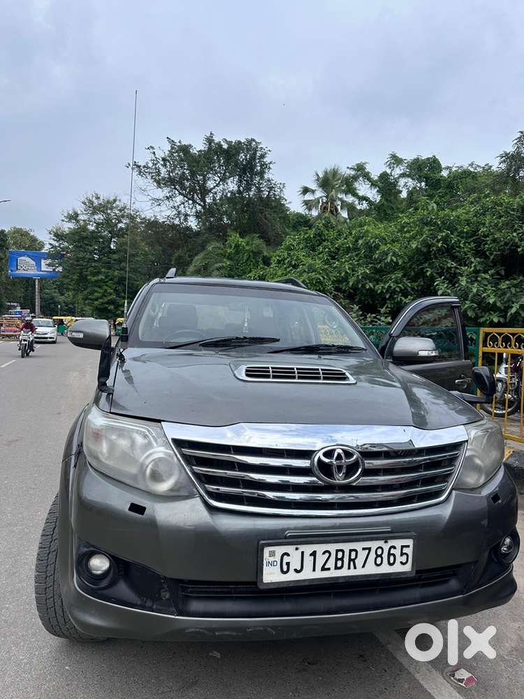 Toyota Fortuner Diesel 2013