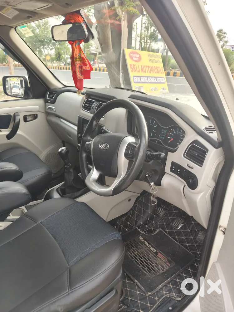 Mahindra Scorpio Classic 2019 Diesel 85215 Km Driven