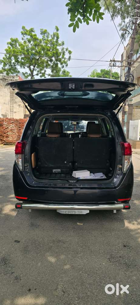 Toyota Innova Crysta 2.8z Automatic, 2022, Diesel