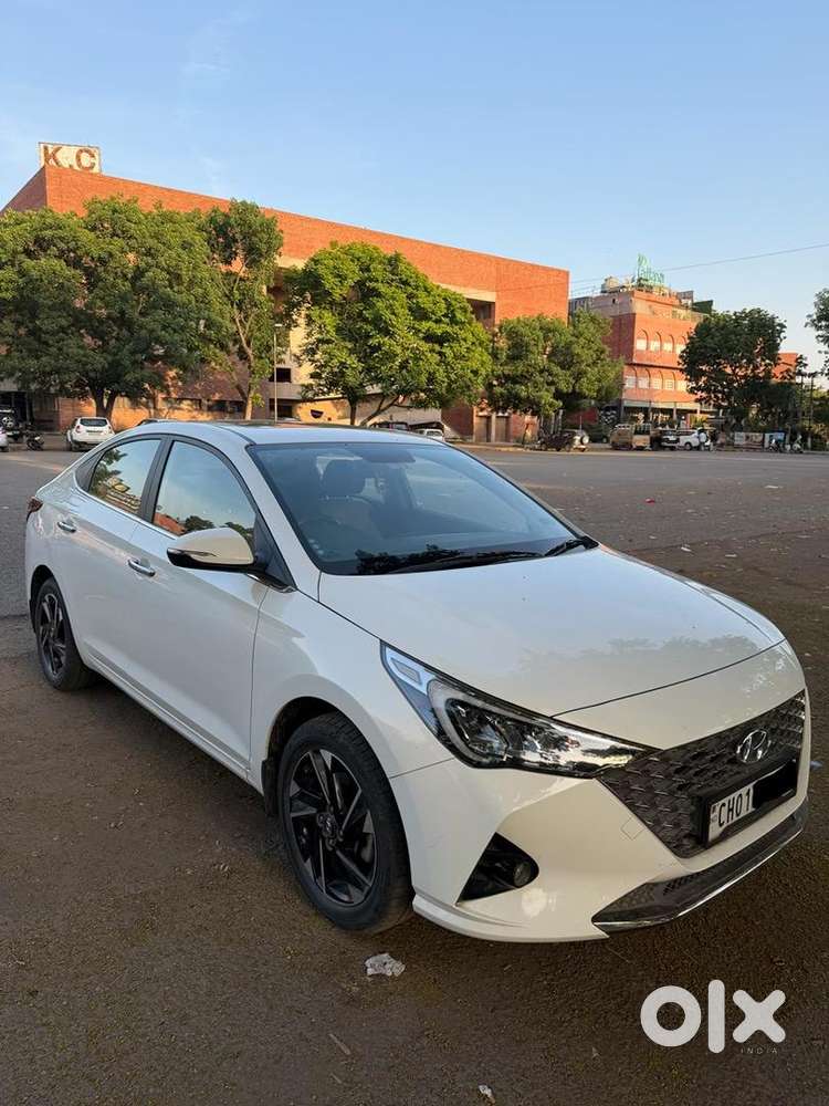 Hyundai Verna - Nov 2021 - Diesel Automatic - Top Model
