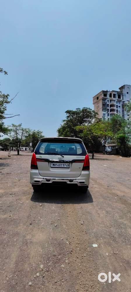 Toyota Innova 2.5 V 8 Str, 2014, Diesel
