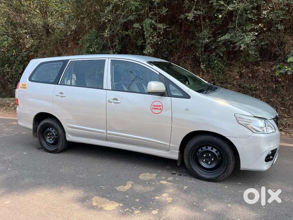 Toyota Innova 2014 Diesel Well Maintained