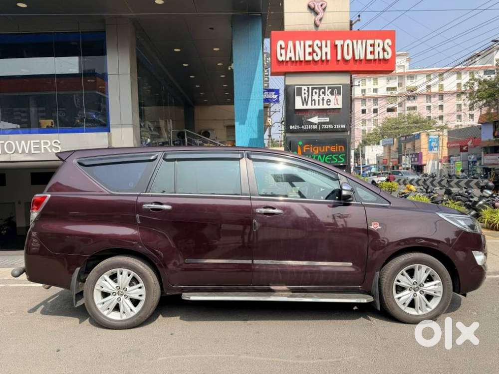 Toyota Innova Crysta