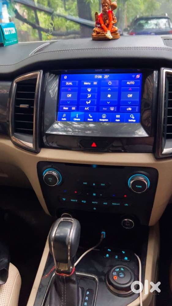 Ford Endeavour 3.2 2019