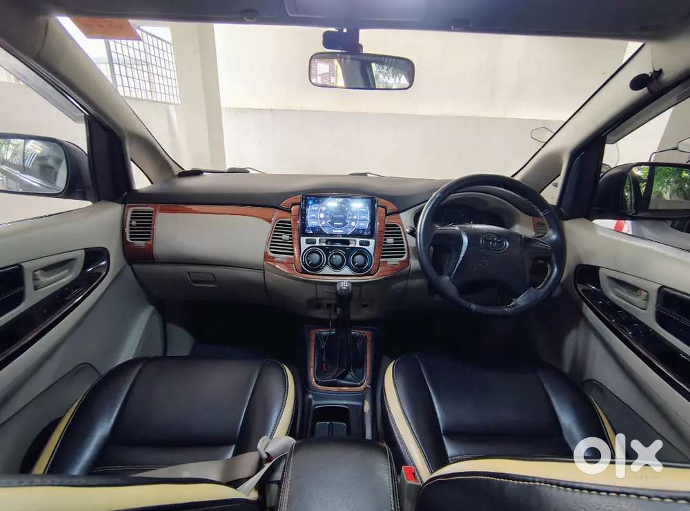 Toyota Innova 2012 Diesel 190000 Km Driven
