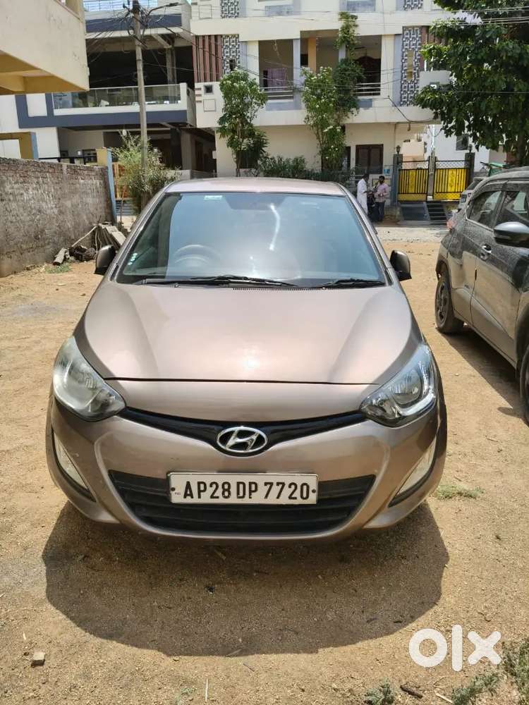 Hyundai I20 2012 Petrol 87000 Km Driven