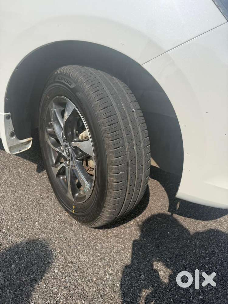 Toyota Rumion 2023 Petrol 50000 Km Driven-mini Crysta At