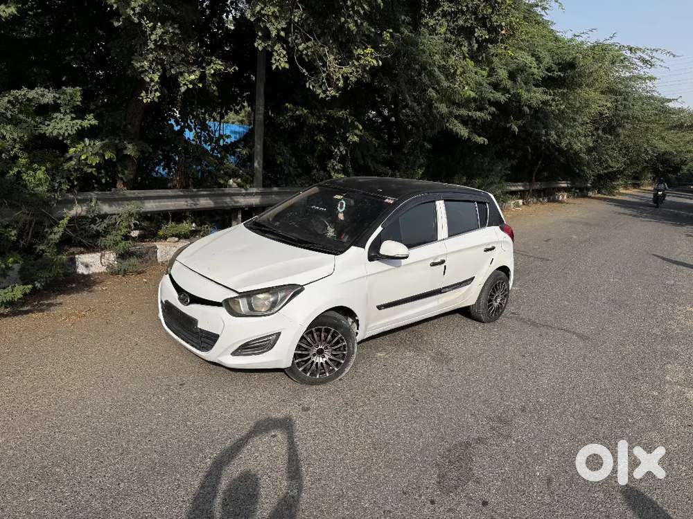 Hyundai I20 Asta 2012 Manual