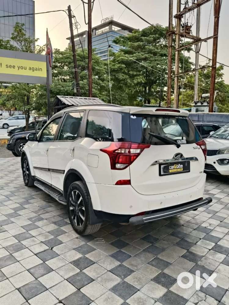 Mahindra Xuv500 W11 Option Awd, 2021, Diesel