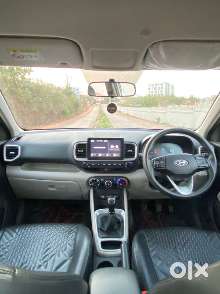 Hyundai Venue S 1.2 Petrol, 2023, Petrol