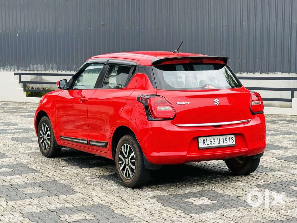 Maruti Suzuki Swift Vxi Optional, 2023, Petrol