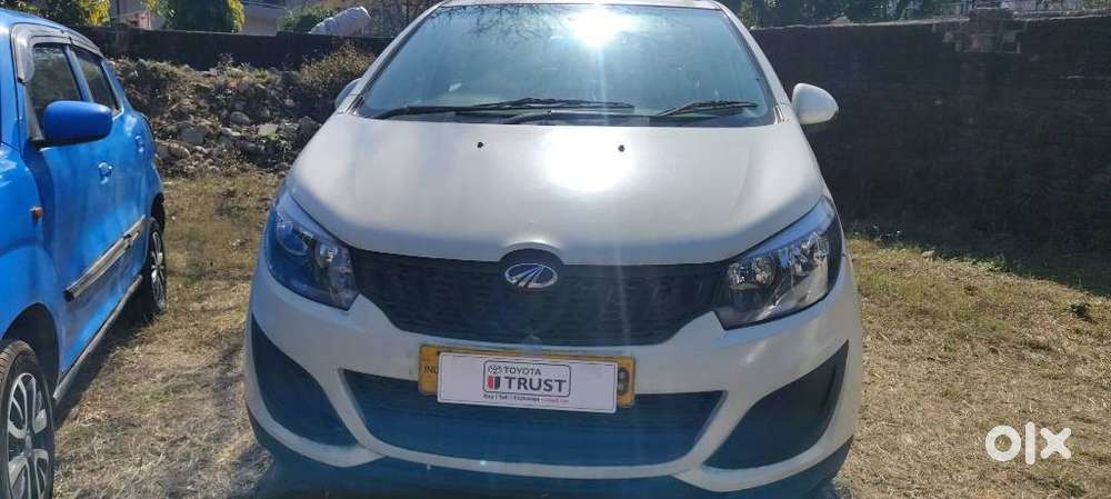 Mahindra Marazzo M4, 2019, Diesel