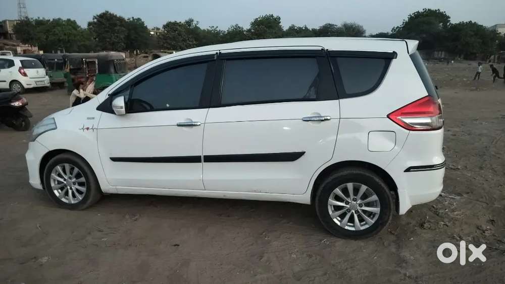 Maruti Suzuki Ertiga Zdi