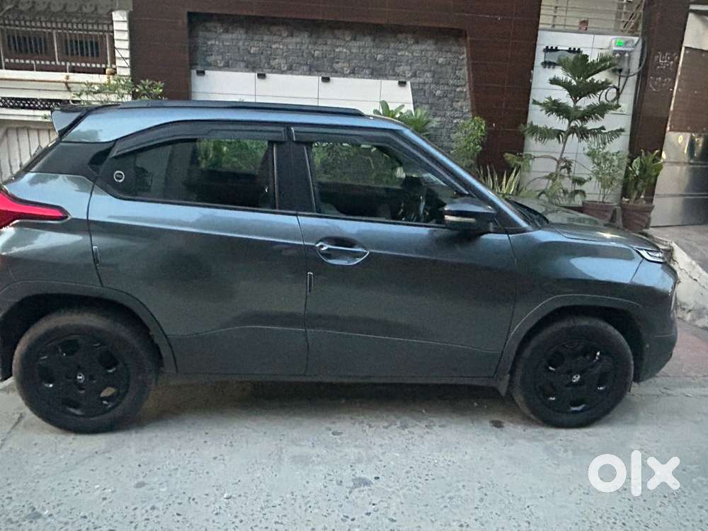 Tata Punch 2024 Hybrid Manual Year