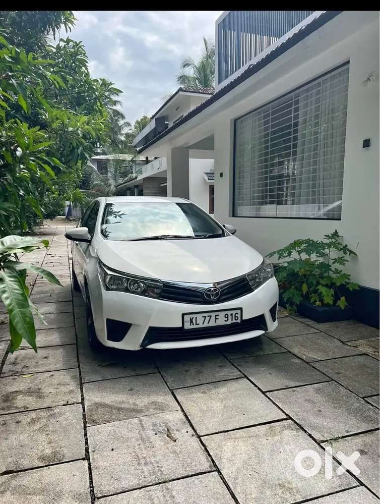 Toyota Corolla Altis 2014 Diesel Manual Kerala Registered (re).