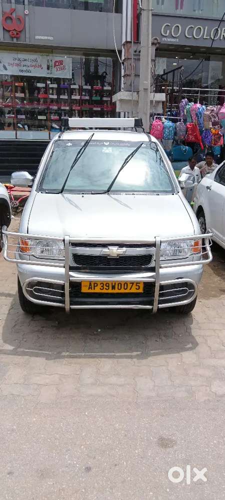 Chevrolet Tavera 2015 Diesel 220000 Km Driven