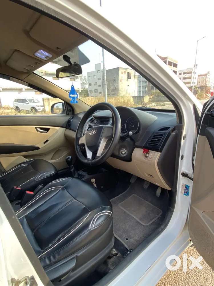 2012 Hyundai Eon Sportz  90,000 Km  ₹1 Lakh  Urgent Sale