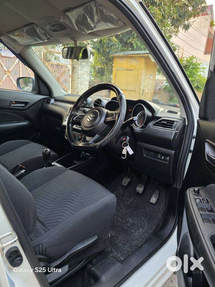 Maruti Suzuki Swift Vvt Vxi, 2023, Petrol