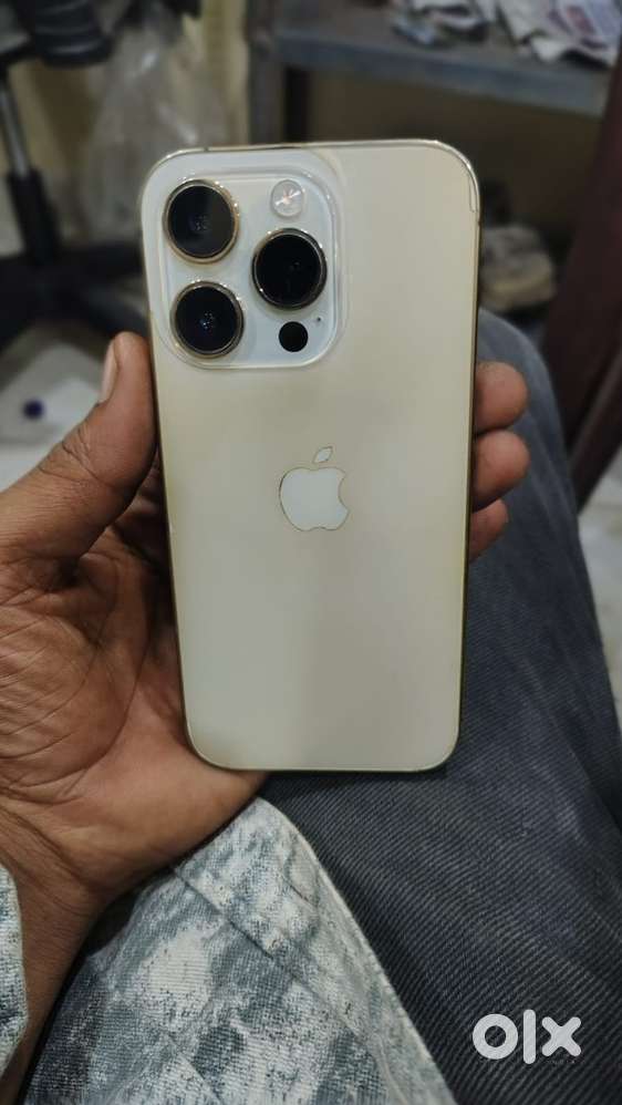 Bhai 1 nmbr phone hai no dant no problem ios phone