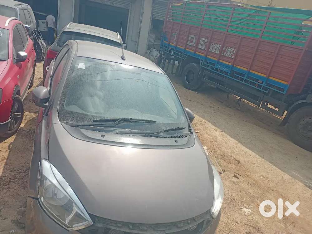 Tata Tiago 2018 Petrol Manual