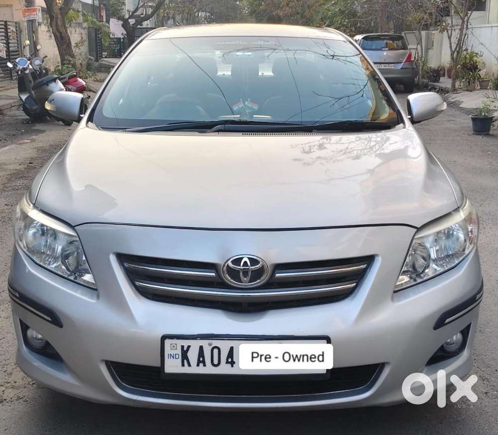 Toyota Corolla Altis G, 2010, Petrol