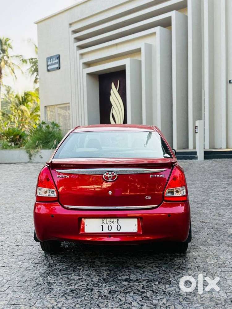 Toyota Etios, 2011, Petrol