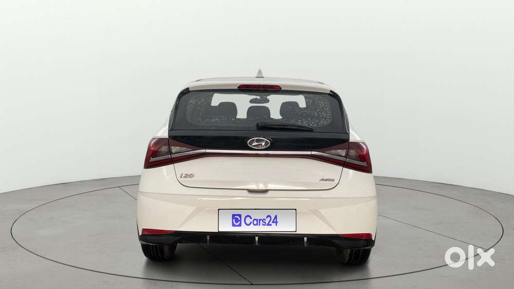 Hyundai New I20 1.2 Asta (o) Ivt, 2023, Petrol