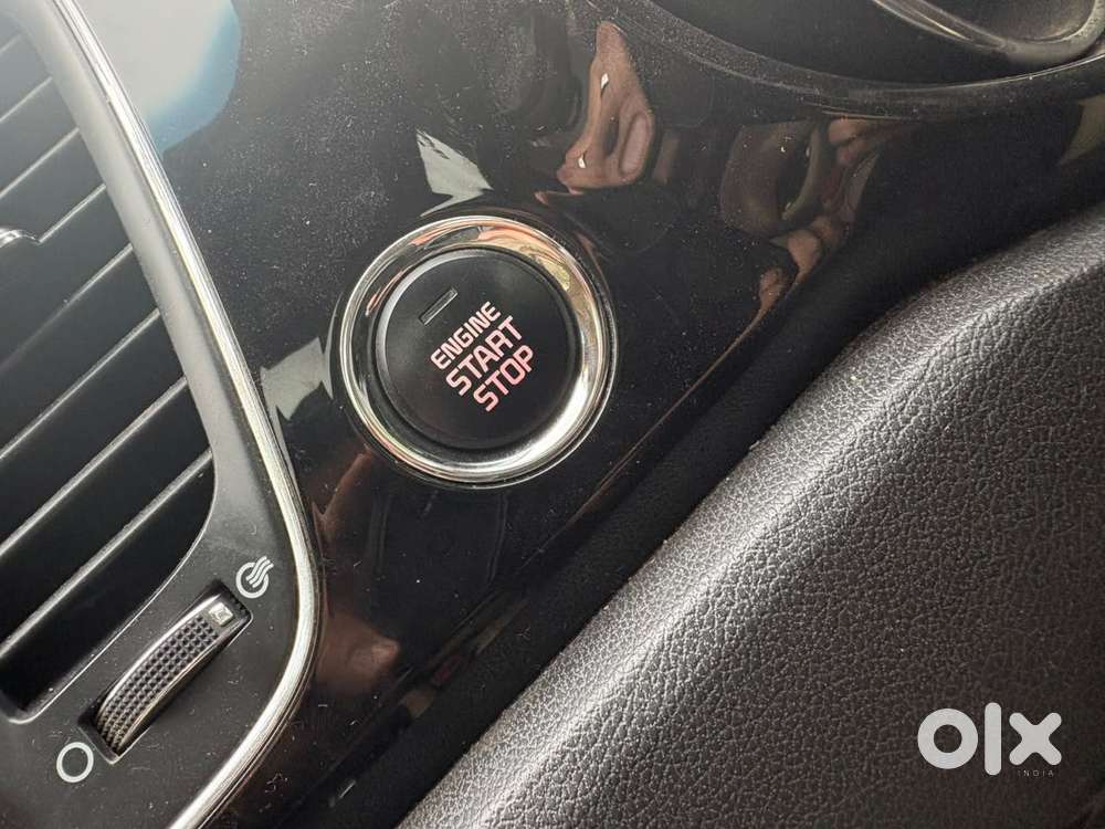 Kia Carnival Prestige, 2021, Diesel