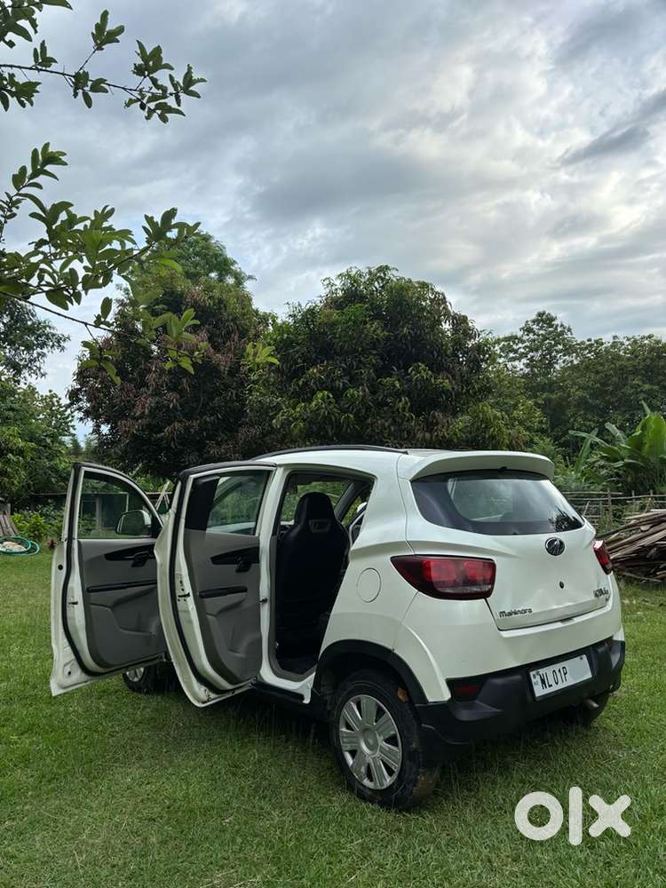 Mahindra Kuv 100 Petrol 2017