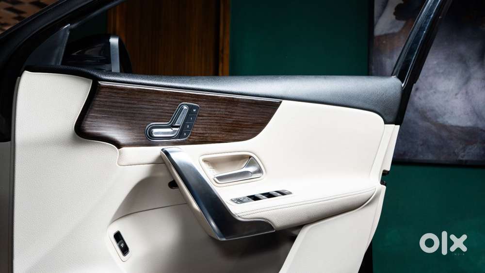 Mercedes-benz A-class Limousine 200, 2023, Petrol