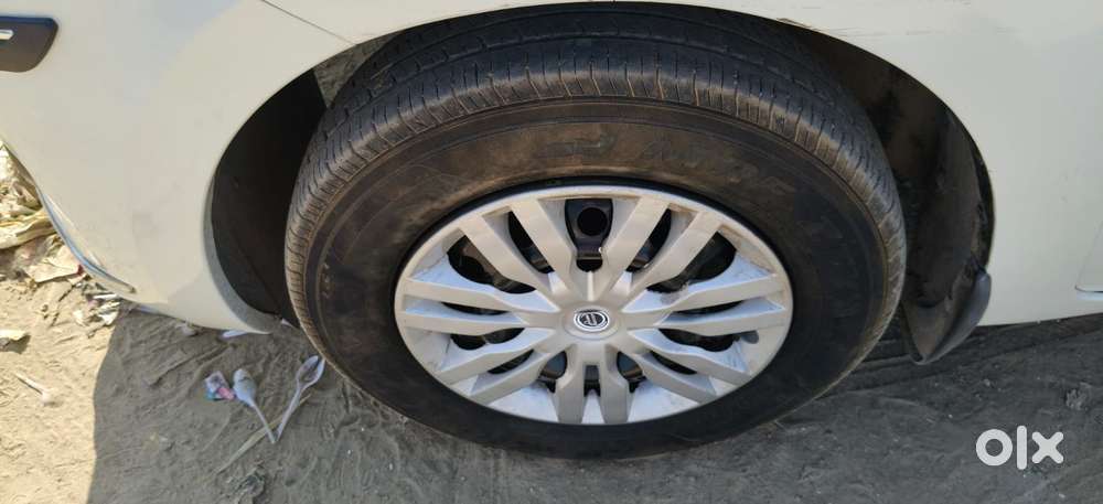 Maruti Suzuki Dzire 1.2 Lxi, 2018, Petrol