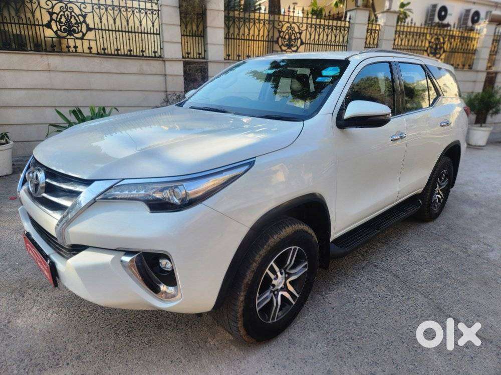 Toyota Fortuner 4x2 At 2.8 Diesel, 2018, Diesel