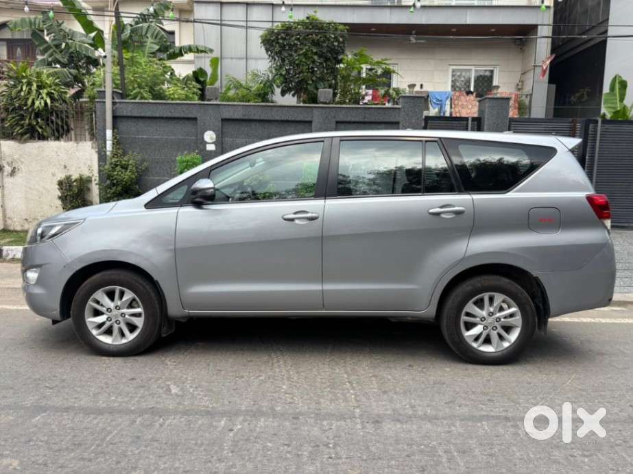 Toyota Innova Crysta [2020-ongoing] 2.4 Gx 7 Str, 2020, Diesel