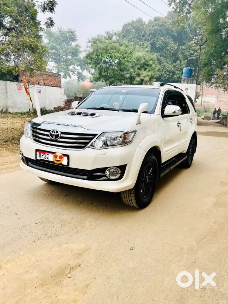Toyota Fortuner Car 2014 Diesel 189000 Km Driven