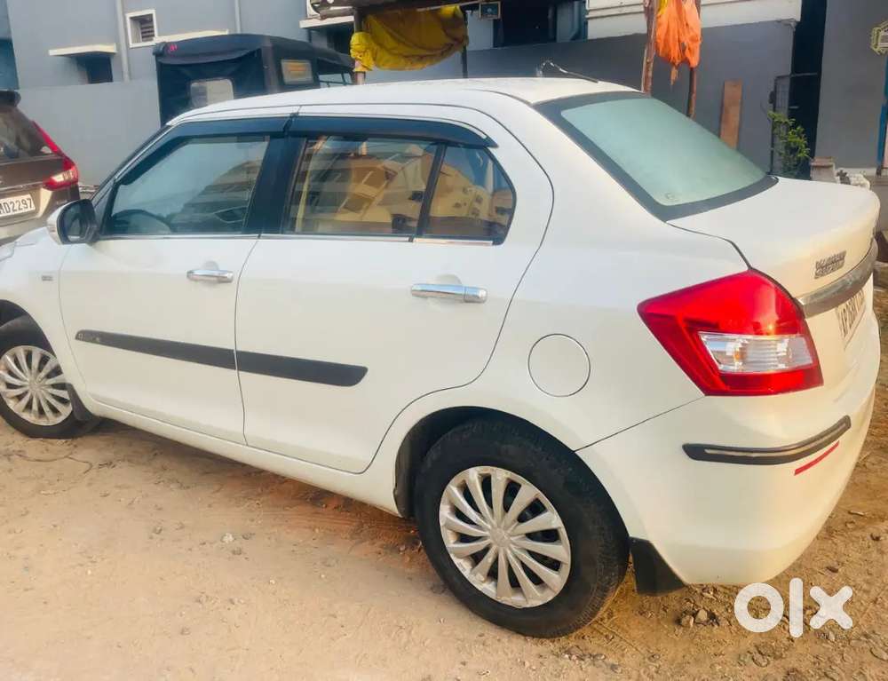 Maruti Suzuki Swift Dzire 2016