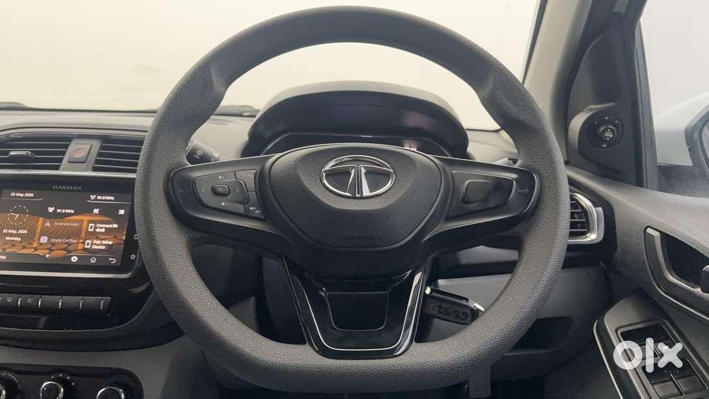 Tata Tiago Xza, 2021, Petrol