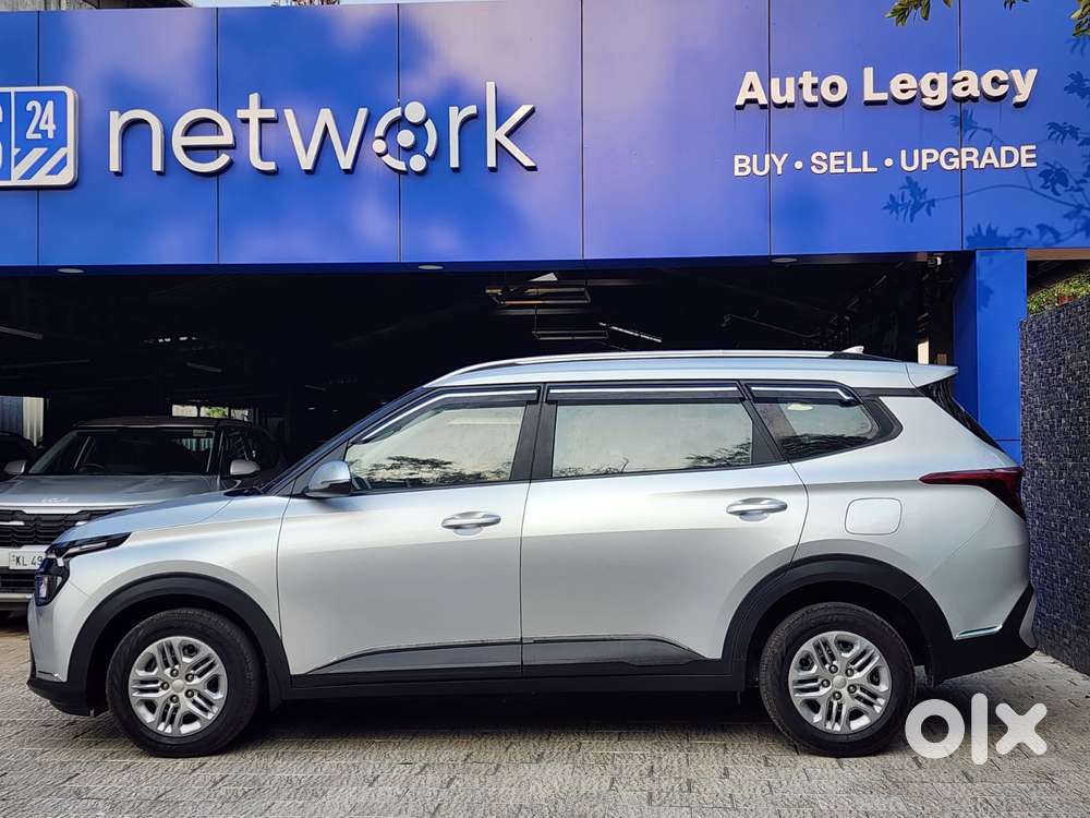 Kia Carens 1.5 Prestige 7 Str, 2023, Petrol